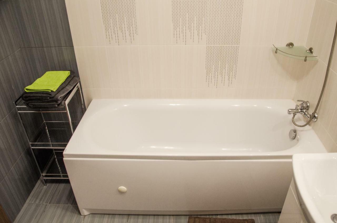 Apartament Centrum Gieldowa Warszawa Exteriör bild