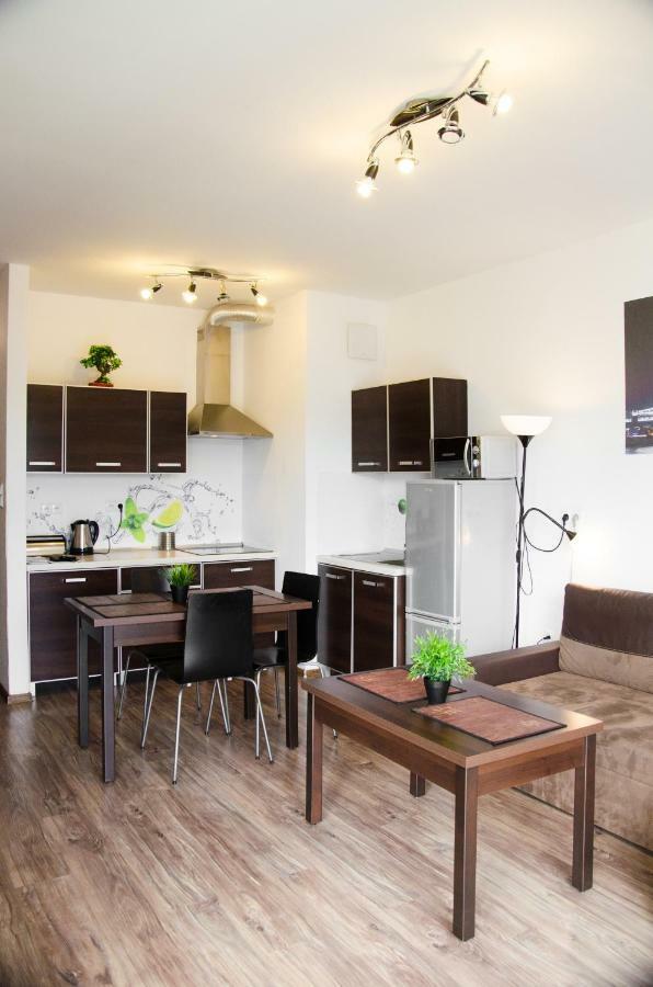 Apartament Centrum Gieldowa Warszawa Exteriör bild