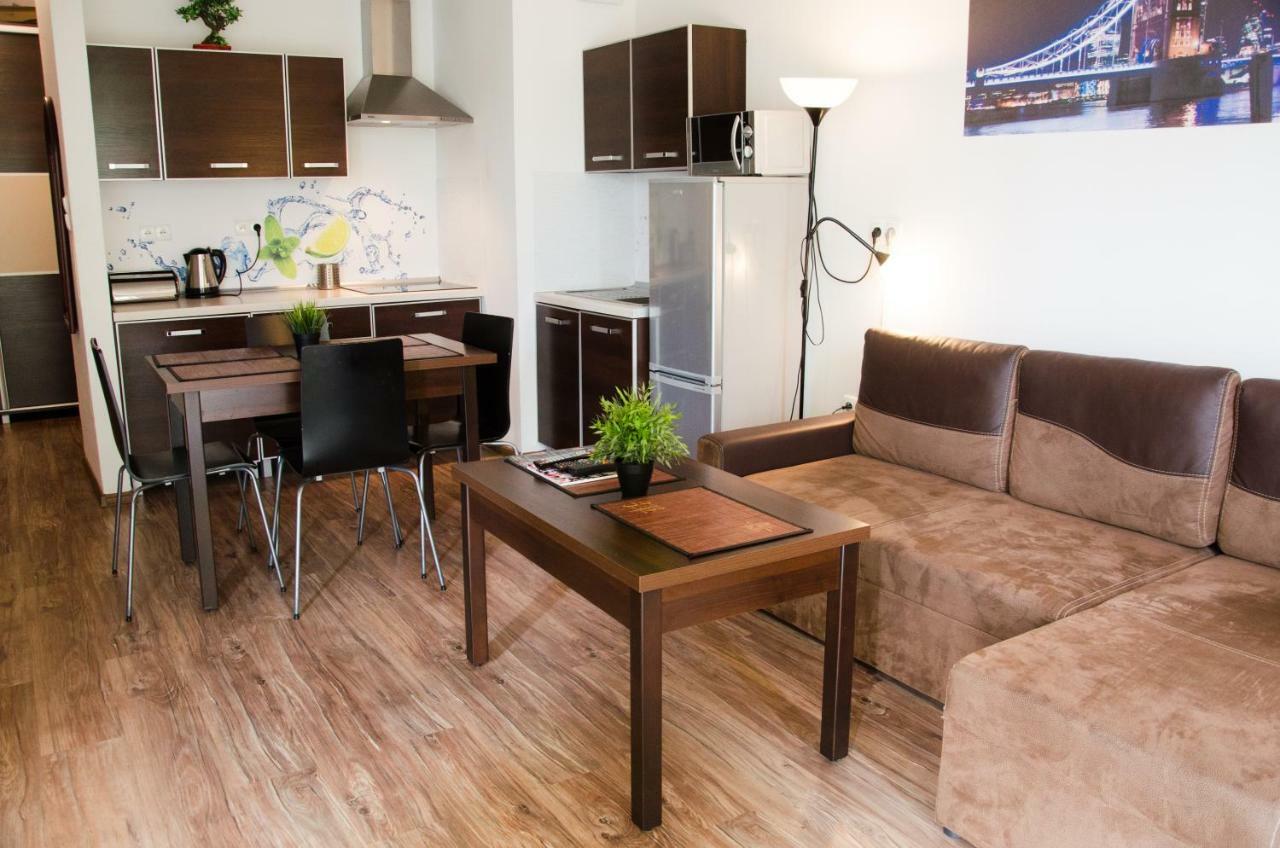 Apartament Centrum Gieldowa Warszawa Exteriör bild