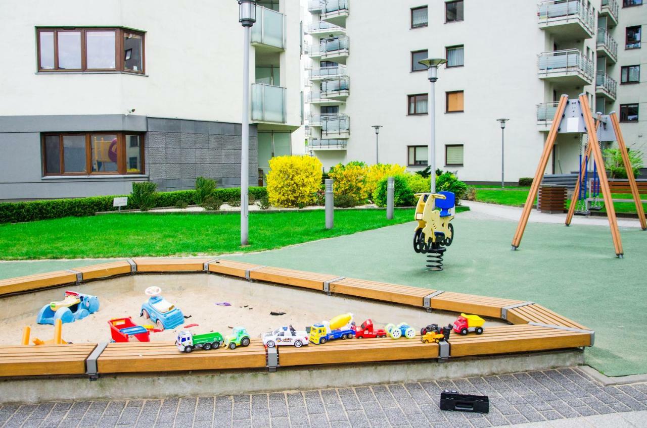 Apartament Centrum Gieldowa Warszawa Exteriör bild