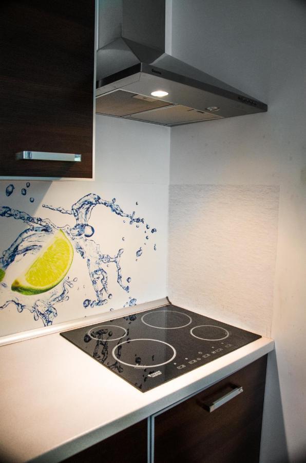 Apartament Centrum Gieldowa Warszawa Exteriör bild