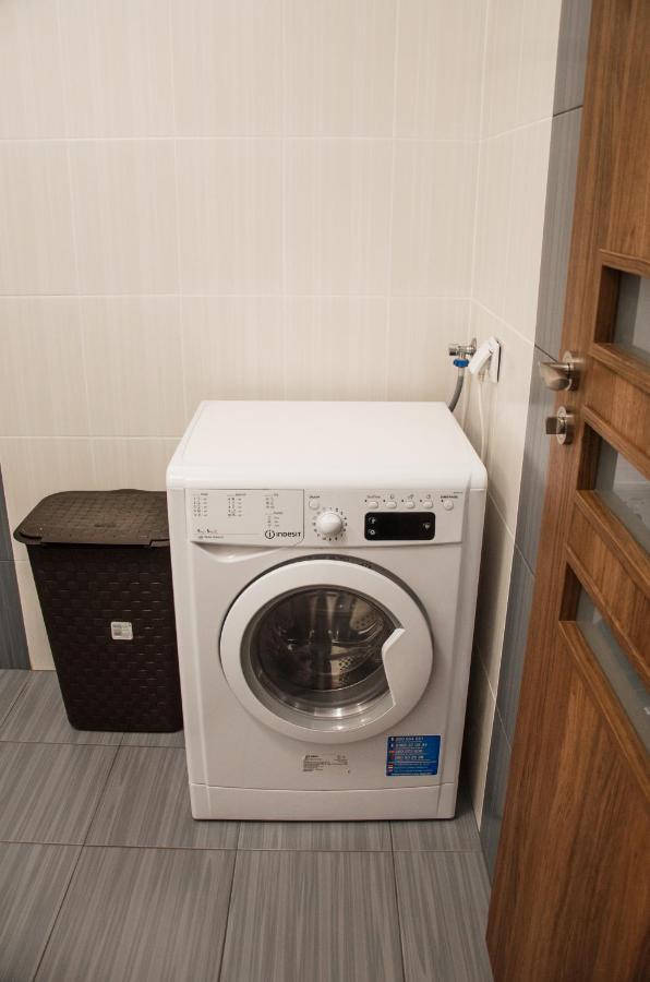 Apartament Centrum Gieldowa Warszawa Exteriör bild